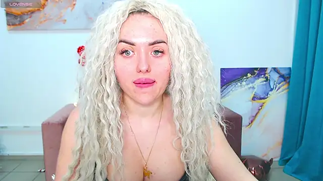 MissisCaty online show from 02-25-25, 07:36