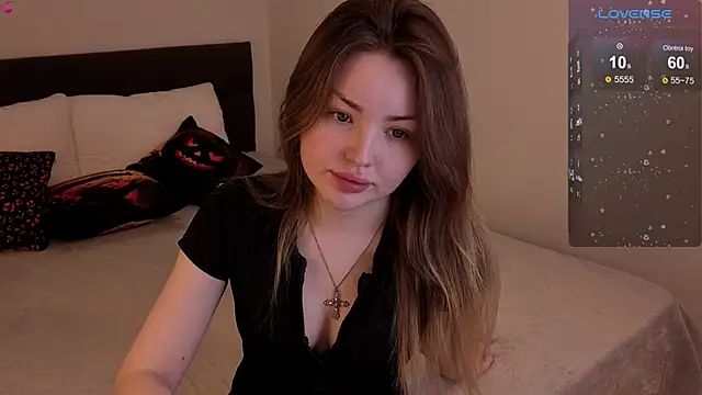 Lora Rosee online show from 12-03-25, 01:31