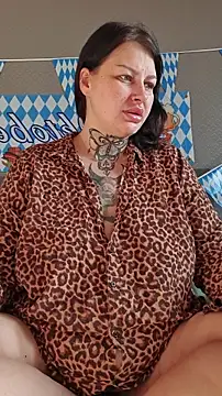 CannabisQueenn online show from 10-02-25, 07:04