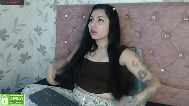 Snapshot of sweety_ashly chatting on 02-27-25, 12:13 sweety ashly online show from 02-27-25, 12:13