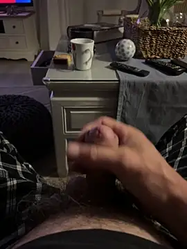 Avignon1963 online show from 04-14-26, 04:40