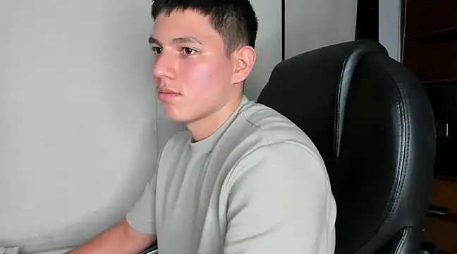 JamesCr  online show from 02-21-25, 11:54