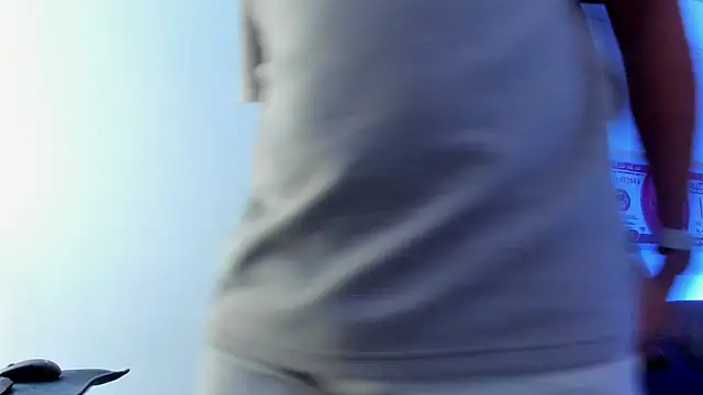 JamesCr  online show from 02-28-25, 04:31