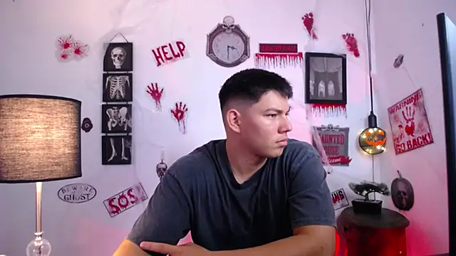 JamesCr  online show from 10-27-25, 12:20