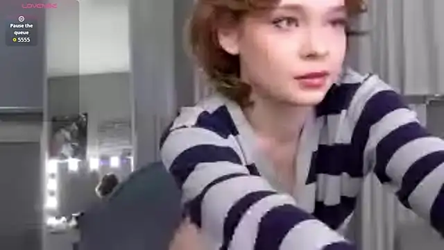 Kellybbface online show from 07-23-26, 05:27