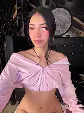 Snapshot of TayylorSexx chatting on 05-01-26, 03:11 TayylorSexx online show from 05-01-26, 03:11