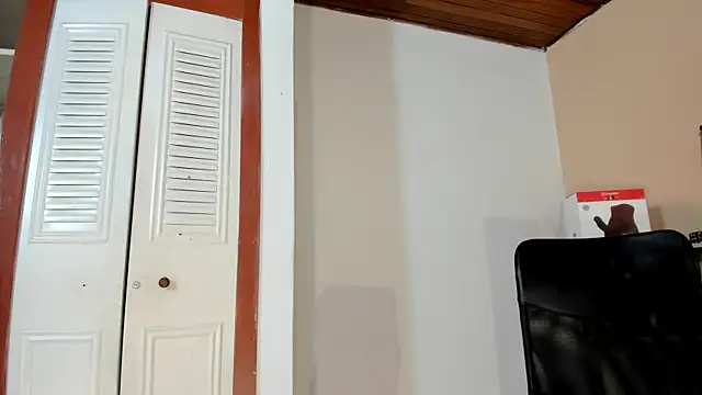 Violetta 0 online show from 10-17-25, 12:30