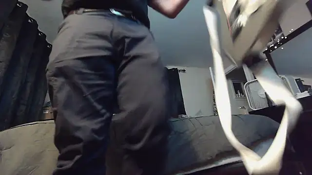 Snapshot of babypopinallnigh35 chatting on 11-05-25, 05:29 babypopinallnigh35 online show from 11-05-25, 05:29