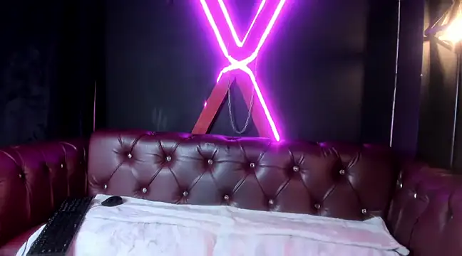 cassidy blossom online show from 02-11-25, 02:25