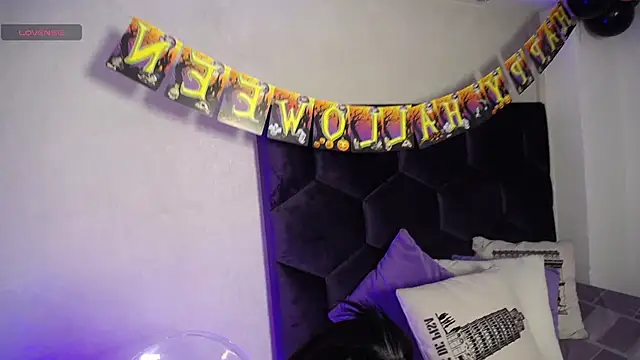 GochitaWild online show from 10-11-25, 08:07