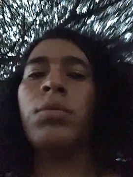 Snapshot of alexiaross96 chatting on 11-08-25, 10:52 alexiaross96 online show from 11-08-25, 10:52