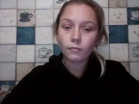 Anna wey online show from 11-10-25, 06:29