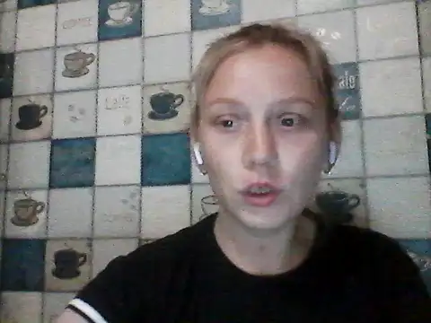 Anna wey online show from 06-24-26, 07:13