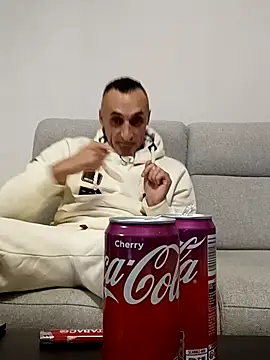 Snapshot of ANGELSANTAMARIA- chatting on 10-02-25, 10:06 ANGELSANTAMARIA- online show from 10-02-25, 10:06