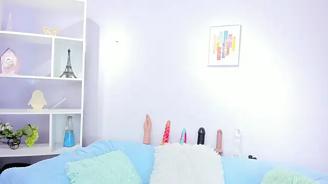 Snapshot of Hiyakasudere chatting on 09-08-25, 06:40 Hiyakasudere online show from 09-08-25, 06:40