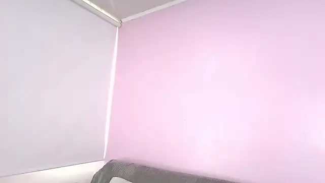 Snapshot of Hiyakasudere chatting on 11-05-25, 06:30 Hiyakasudere online show from 11-05-25, 06:30