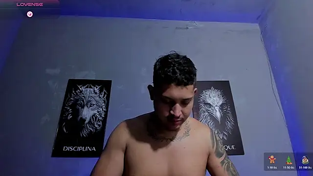 Snapshot of JohanSmith chatting on 02-15-26, 03:25 JohanSmith online show from 02-15-26, 03:25