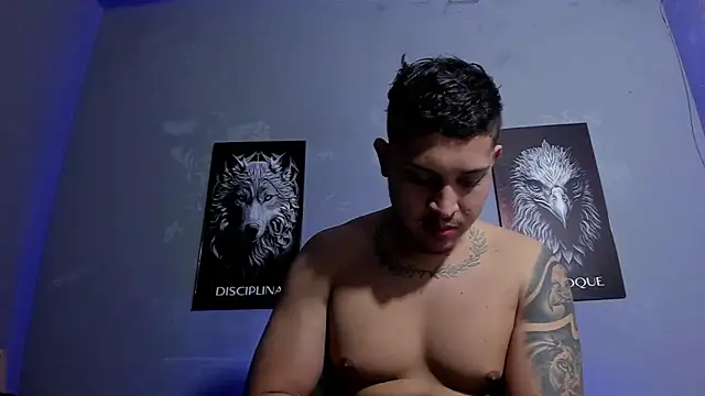 Snapshot of JohanSmith chatting on 02-19-26, 01:45 JohanSmith online show from 02-19-26, 01:45