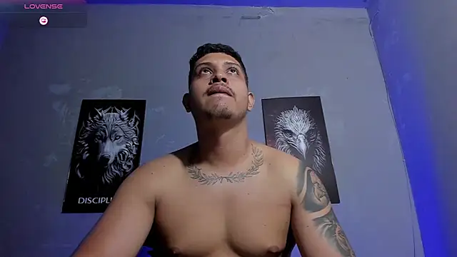 Snapshot of JohanSmith chatting on 02-27-26, 12:54 JohanSmith online show from 02-27-26, 12:54