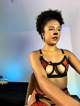 Snapshot of kiryB chatting on 10-28-25, 02:37 kiryB online show from 10-28-25, 02:37