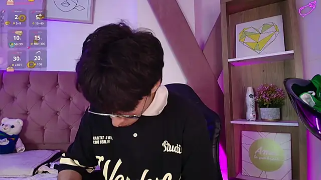 PepperTwink online show from 11-03-25, 05:47