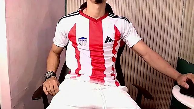 Snapshot of Becker2_ chatting on 01-06-26, 06:44 Becker2 online show from 01-06-26, 06:44