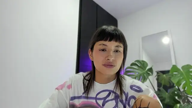 Snapshot of ggor4w33 chatting on 02-23-26, 06:44 ggor4w33 online show from 02-23-26, 06:44