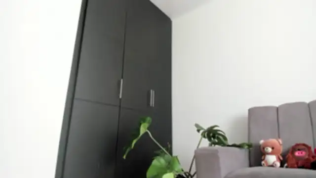 Snapshot of ggor4w33 chatting on 03-04-26, 07:42 ggor4w33 online show from 03-04-26, 07:42