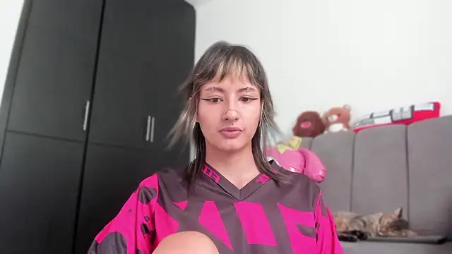 Snapshot of ggor4w33 chatting on 03-13-26, 09:10 ggor4w33 online show from 03-13-26, 09:10