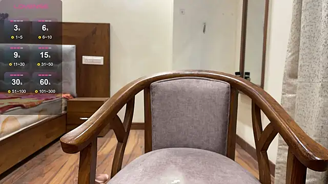 Snapshot of Alisaa-1 chatting on 02-13-25, 08:03 Alisaa-1 online show from 02-13-25, 08:03