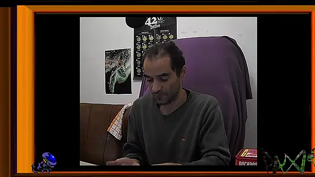 ReyDeBotones online show from 11-08-25, 12:44