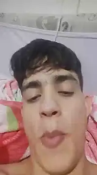 Snapshot of Santini26 chatting on 02-04-25, 02:49 Santini26 online show from 02-04-25, 02:49