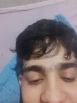 Snapshot of Santini26 chatting on 02-05-25, 10:33 Santini26 online show from 02-05-25, 10:33