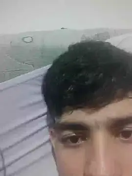 Snapshot of Santini26 chatting on 02-07-25, 02:50 Santini26 online show from 02-07-25, 02:50