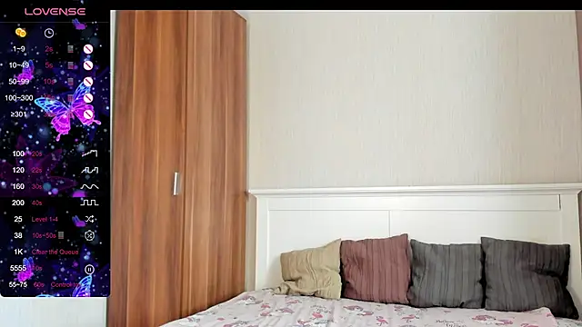 Snapshot of Cute__Nana chatting on 11-15-25, 06:55 Cute Nana online show from 11-15-25, 06:55