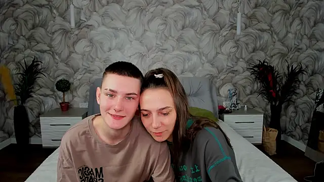 LindaBryantt online show from 02-04-25, 11:27