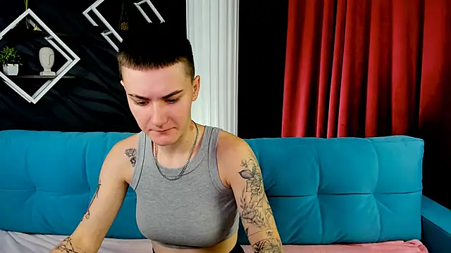 LindaBryantt online show from 02-21-25, 10:17