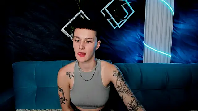 LindaBryantt online show from 03-04-25, 10:24
