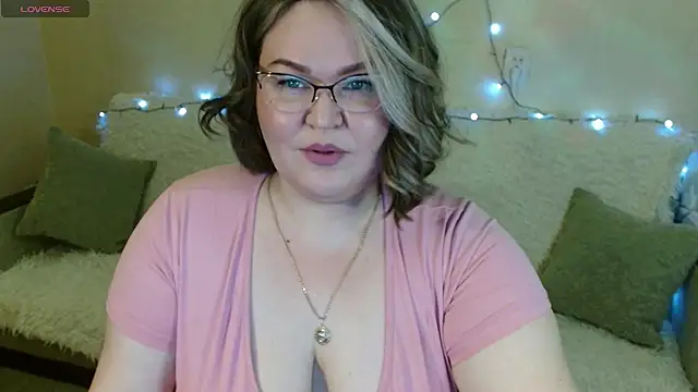 Vivien  wet online show from 02-04-25, 11:16