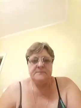 ElzaJewel online show from 09-28-25, 08:36