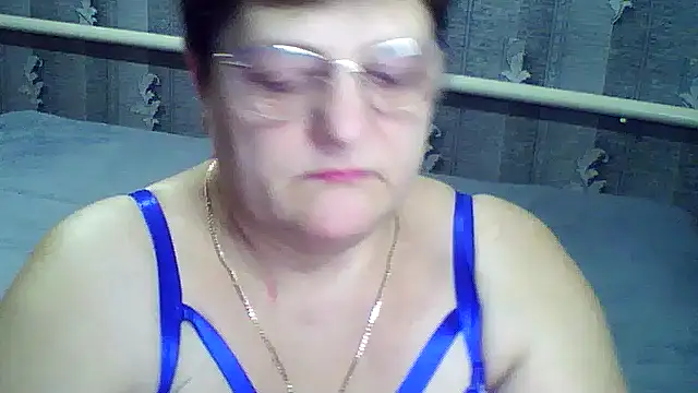 ElzaJewel online show from 02-16-26, 07:54