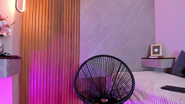 ariana jhonson1 online show from 02-07-25, 04:03