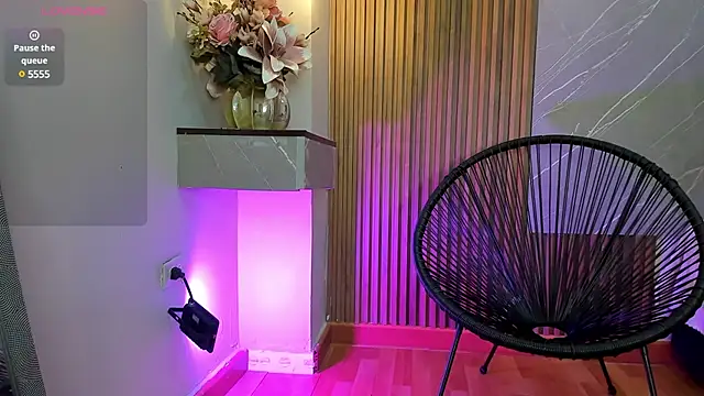 ariana jhonson1 online show from 02-18-25, 12:39