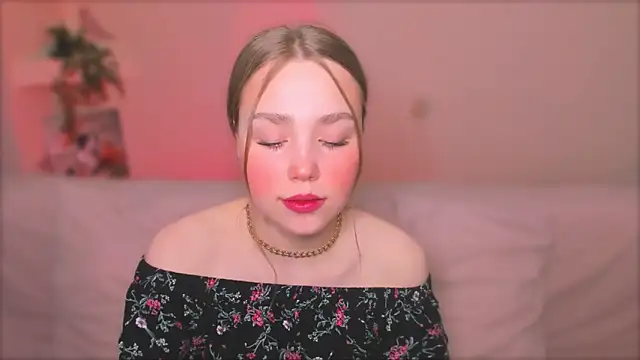 YourMegan online show from 05-04-26, 05:42
