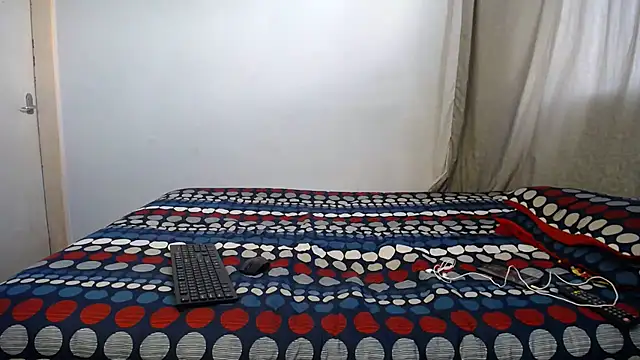 SexyEyes001 online show from 03-13-25, 12:46