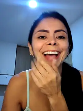 Snapshot of hema_gold chatting on 02-25-25, 04:46 hema gold online show from 02-25-25, 04:46