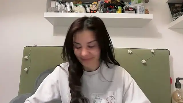 Petitecookie online show from 05-06-26, 08:03