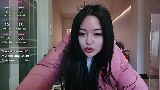 nanaliu6 online show from 03-21-25, 11:44