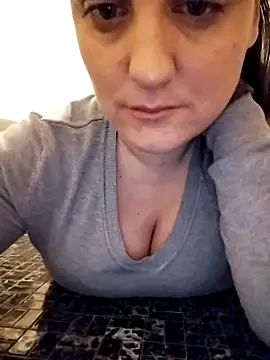 PrincessEileen89 online show from 02-14-25, 05:14