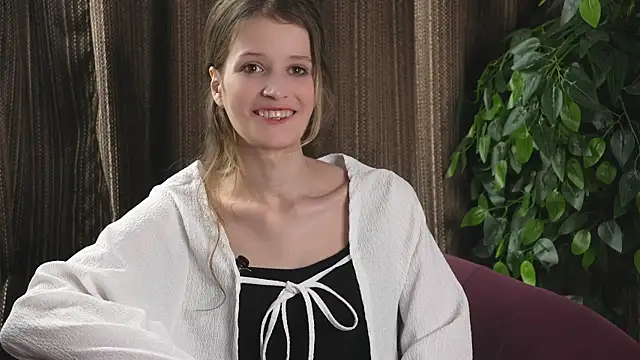 WildaHeldreth online show from 02-10-25, 02:26